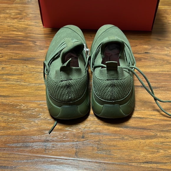 Lane Eight shoes - Picture 8 of 8